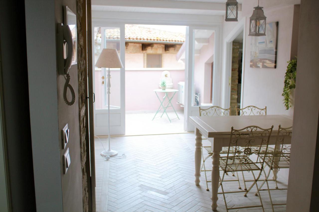 Апартаменты La Casa Di Francesco E Rosina Сан-Бенедетто-дель-Тронто Экстерьер фото